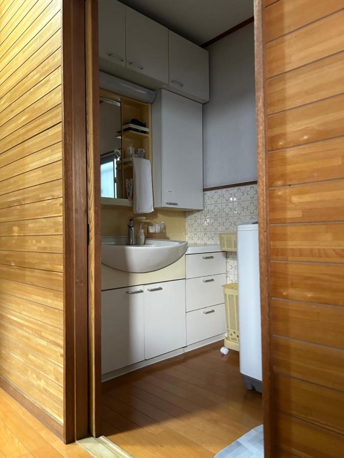 Kix House Waraku III 和楽三号館 Hotel Izumisano Eksteriør billede