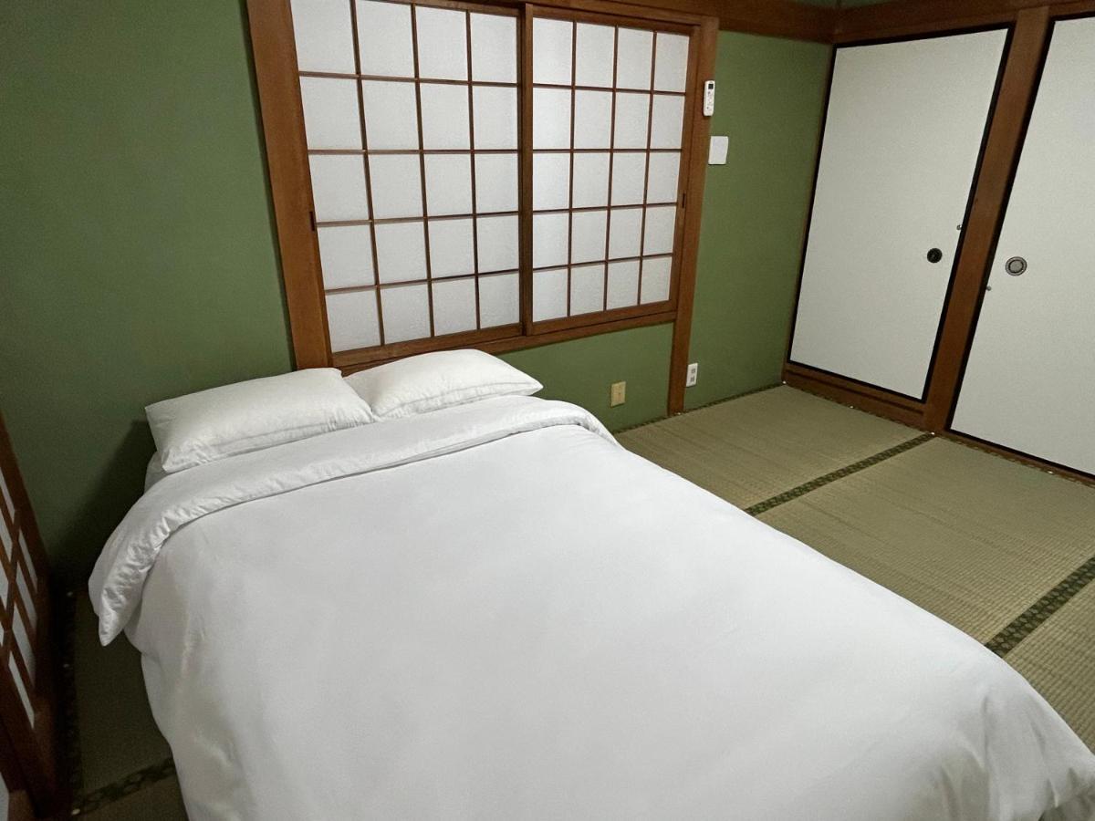 Kix House Waraku III 和楽三号館 Hotel Izumisano Eksteriør billede