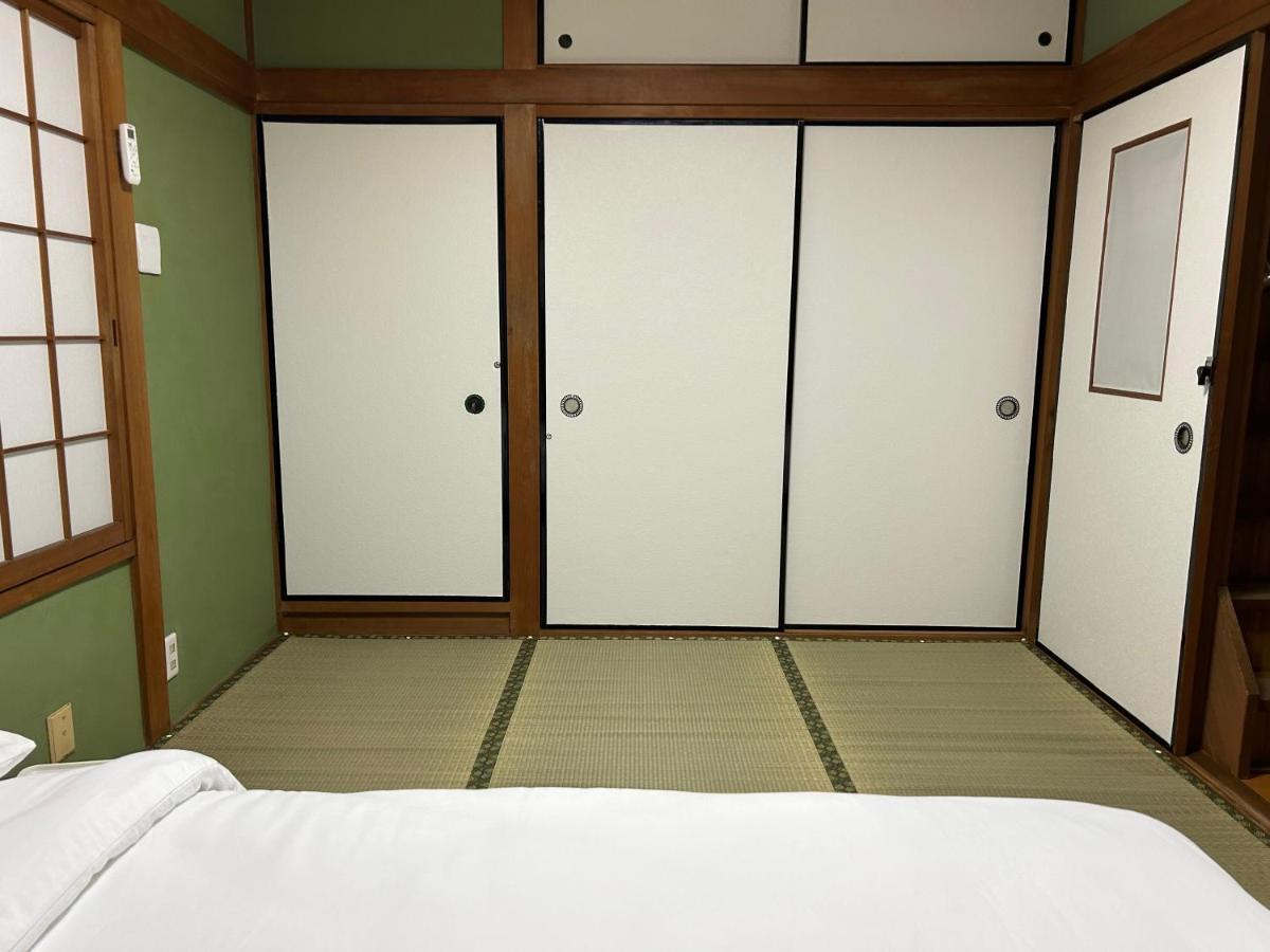 Kix House Waraku III 和楽三号館 Hotel Izumisano Eksteriør billede