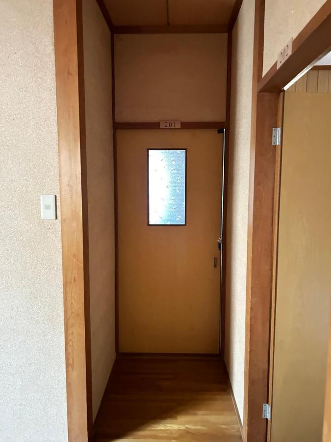 Kix House Waraku III 和楽三号館 Hotel Izumisano Eksteriør billede
