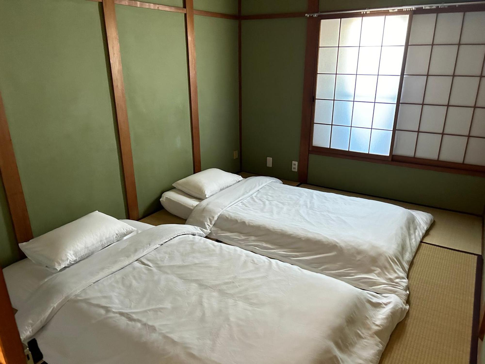 Kix House Waraku III 和楽三号館 Hotel Izumisano Eksteriør billede